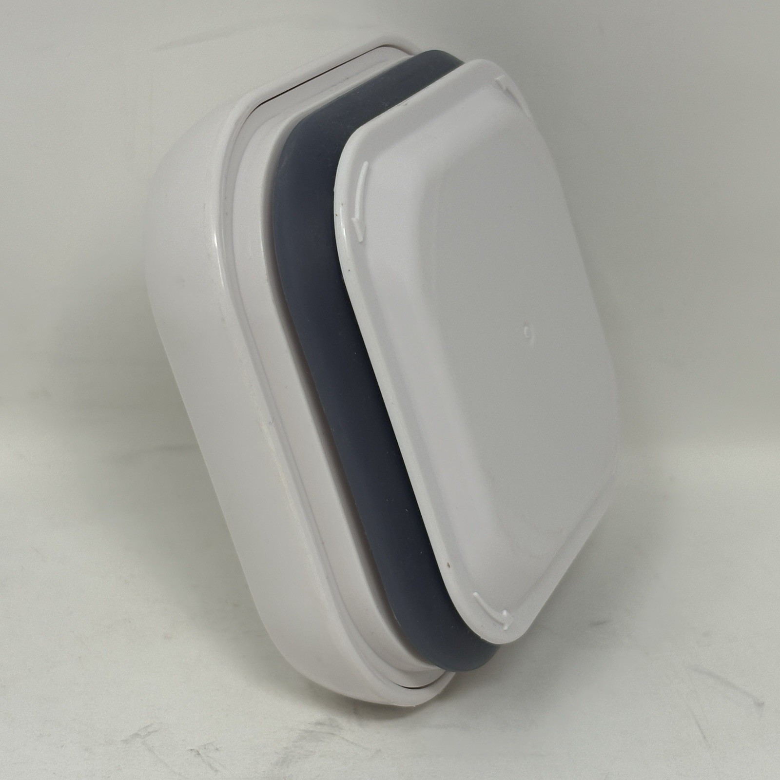 OXO White 4″ x 4″ Pop Container Round Push Button Replacement Lid (Pre-Owned)