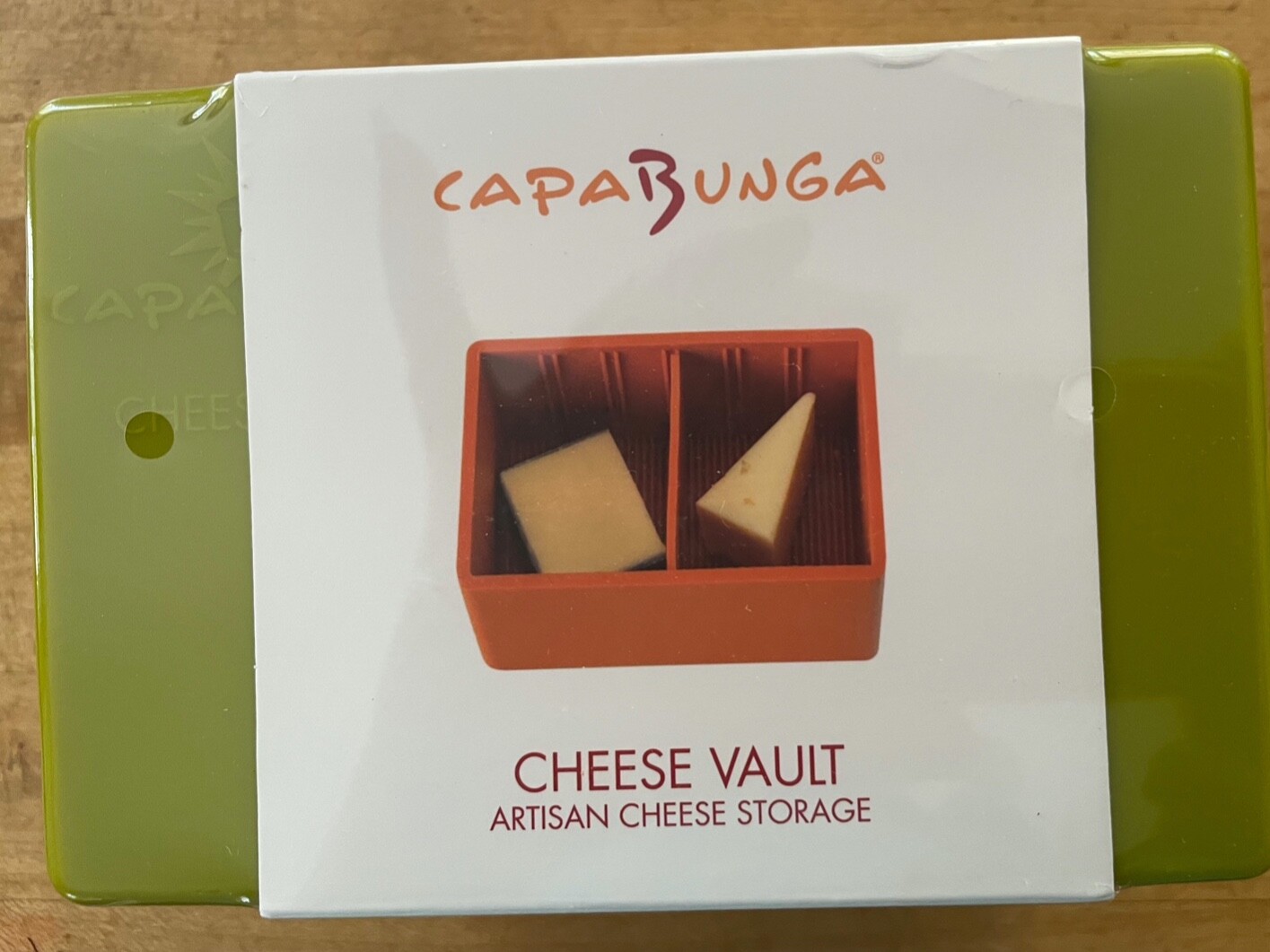 Capabunga Cheese Vault Food Storage Box, Green,  New