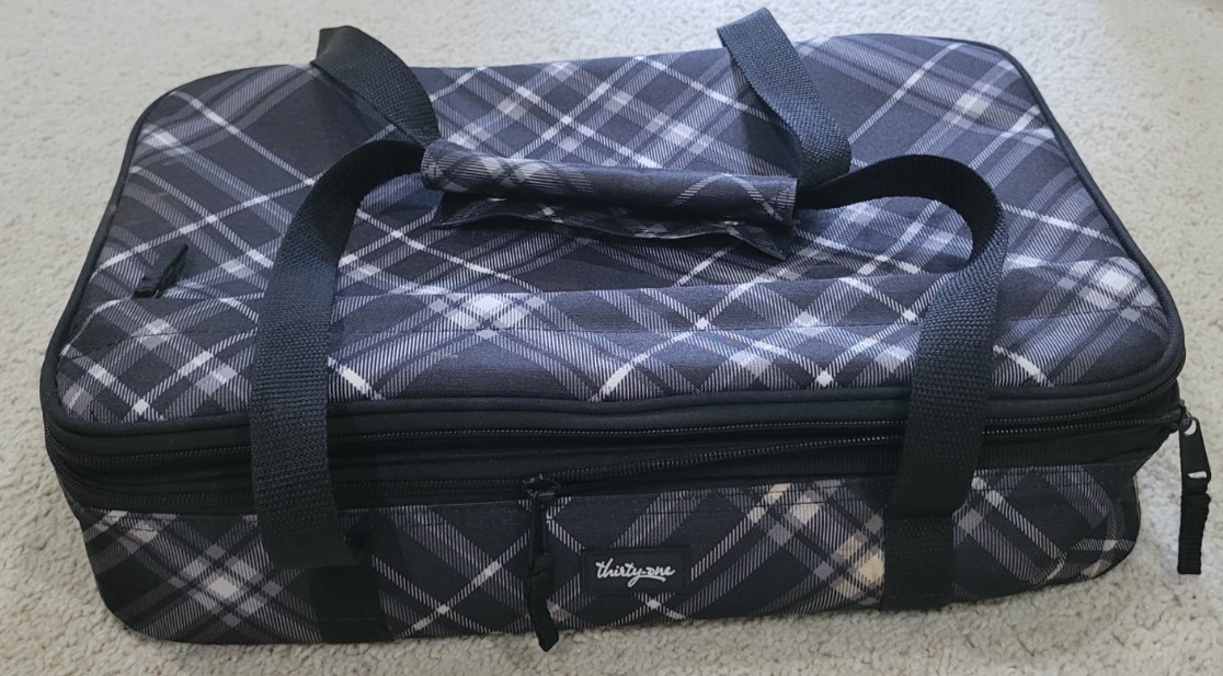 Thirty One Perfect Party Set Dual Thermal CASSEROLE CARRIER – Black White Plaid