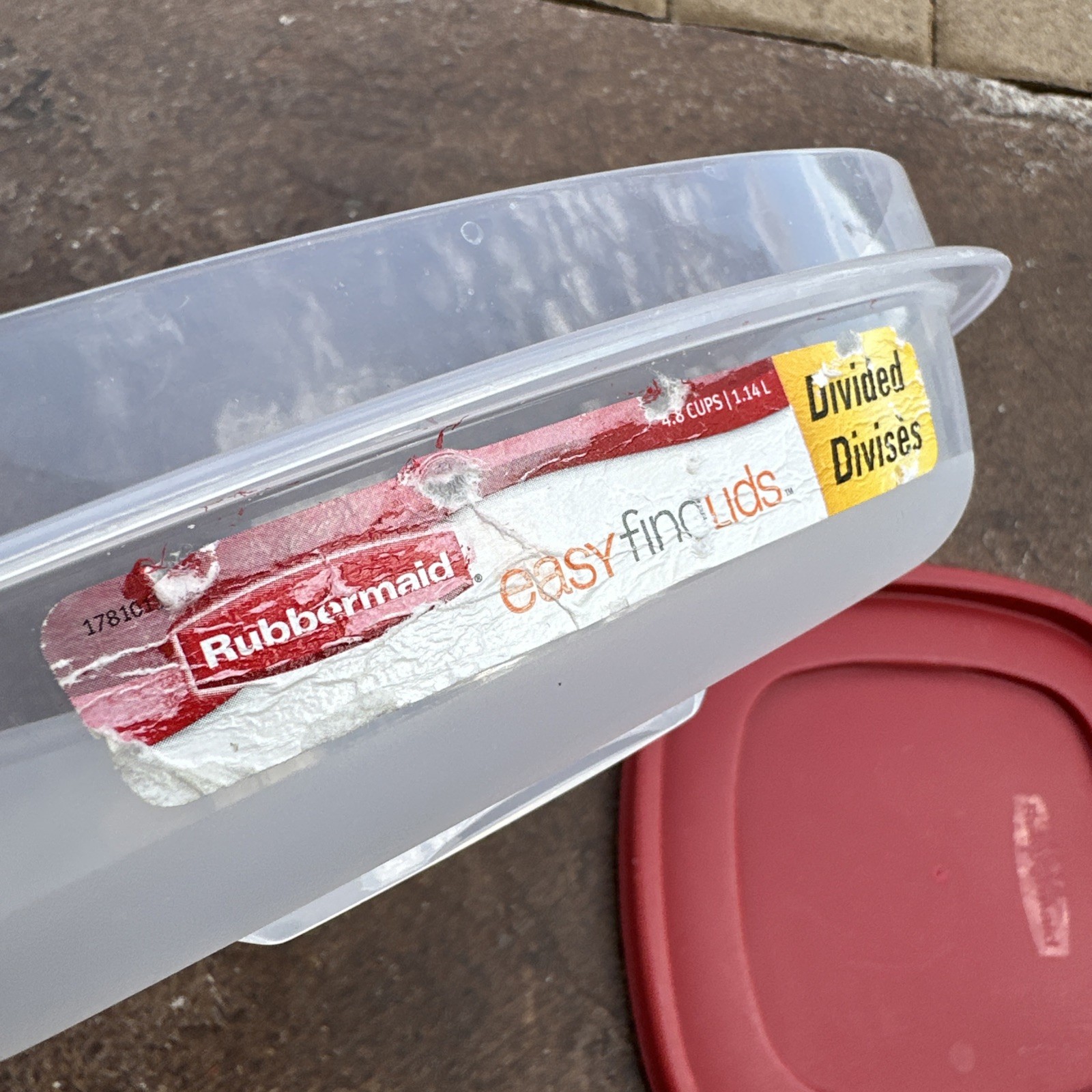 Rubbermaid Divided 3 Compartment Container Plate #7K74 & Lid #7J70 Meal Prep