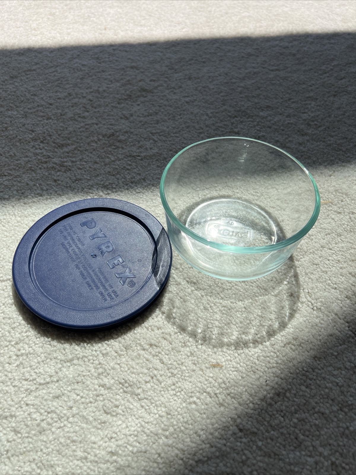 Pyrex 7200 2-Cup Clear Round Glass Food Storage Bowl With Lid!