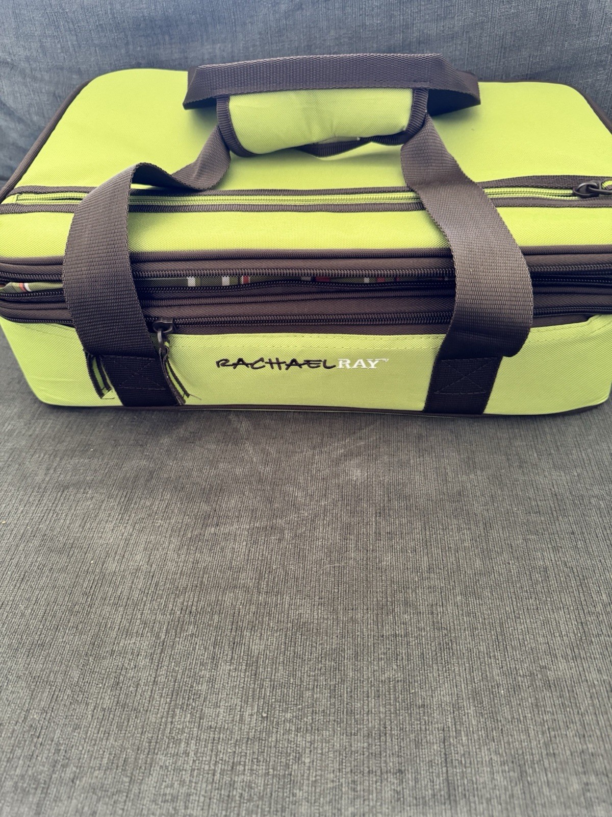 Rachael Ray expandable Insulated Casserole Travel Carrier Lime Green 16”x10”