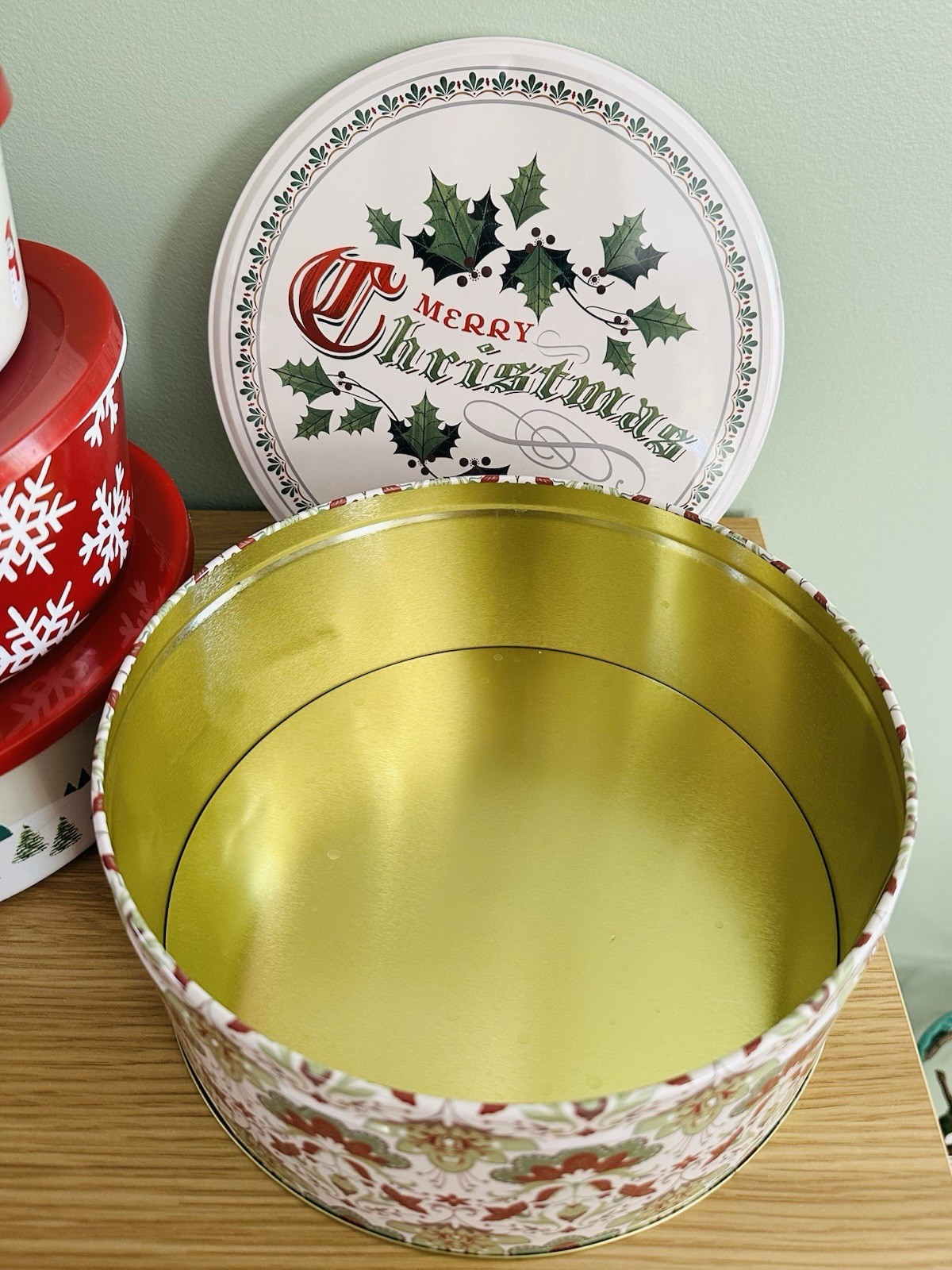 Christmas Holiday Bowl Set with Tin, Snap Lids, Snowman, 4-Piece