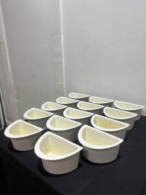 **LOT OF 14** “BON CHEF 5102” WHITE POLY CANE COATED HALT-MOON FOOD CONTAINERS