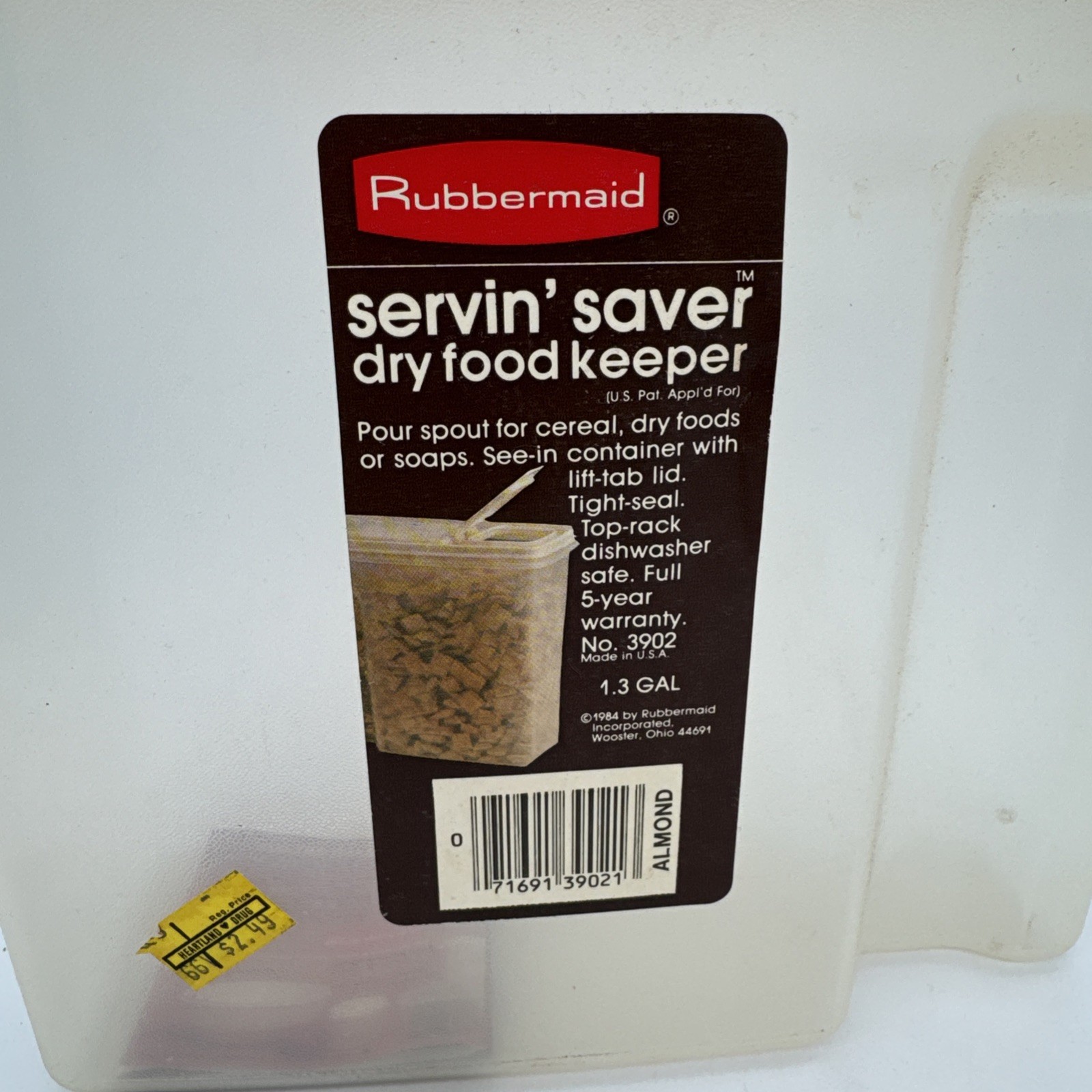 1984 Rubbermaid Cereal Storage Keeper Servin’ Saver Dry Food Container New!