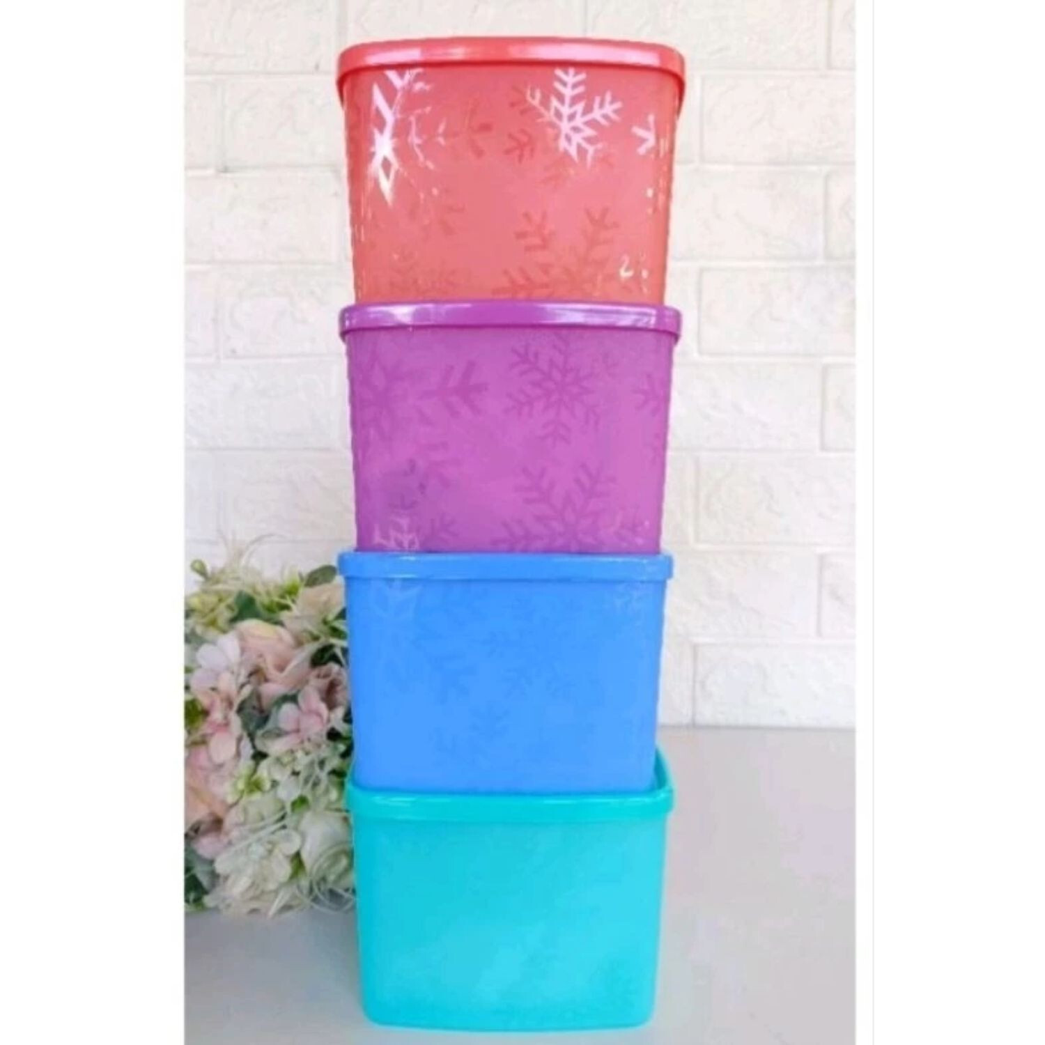 Tupperware Snowflake Freezer Medium Square Round Plastic Container 800ml (4) Set