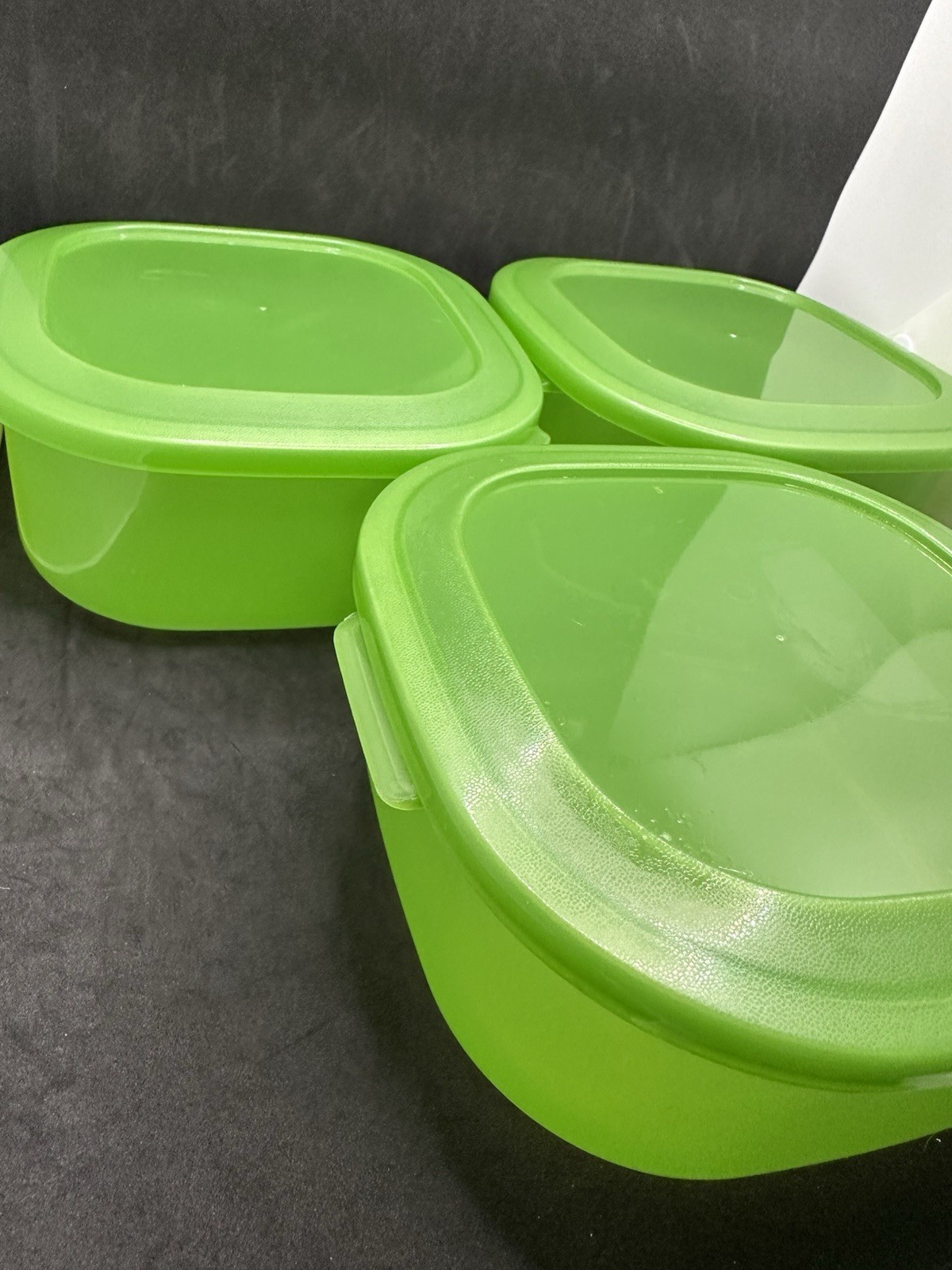 Vintage Superseal Avocado Green Food Storage Container Lot 6 Matching Lids