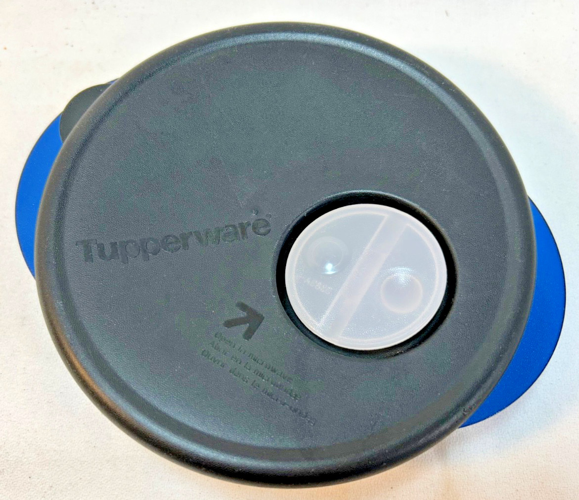 Tupperware #4150 Rock N Serve Blue 6″ 1.75 Cup 400 ml Bowl Vent Lid