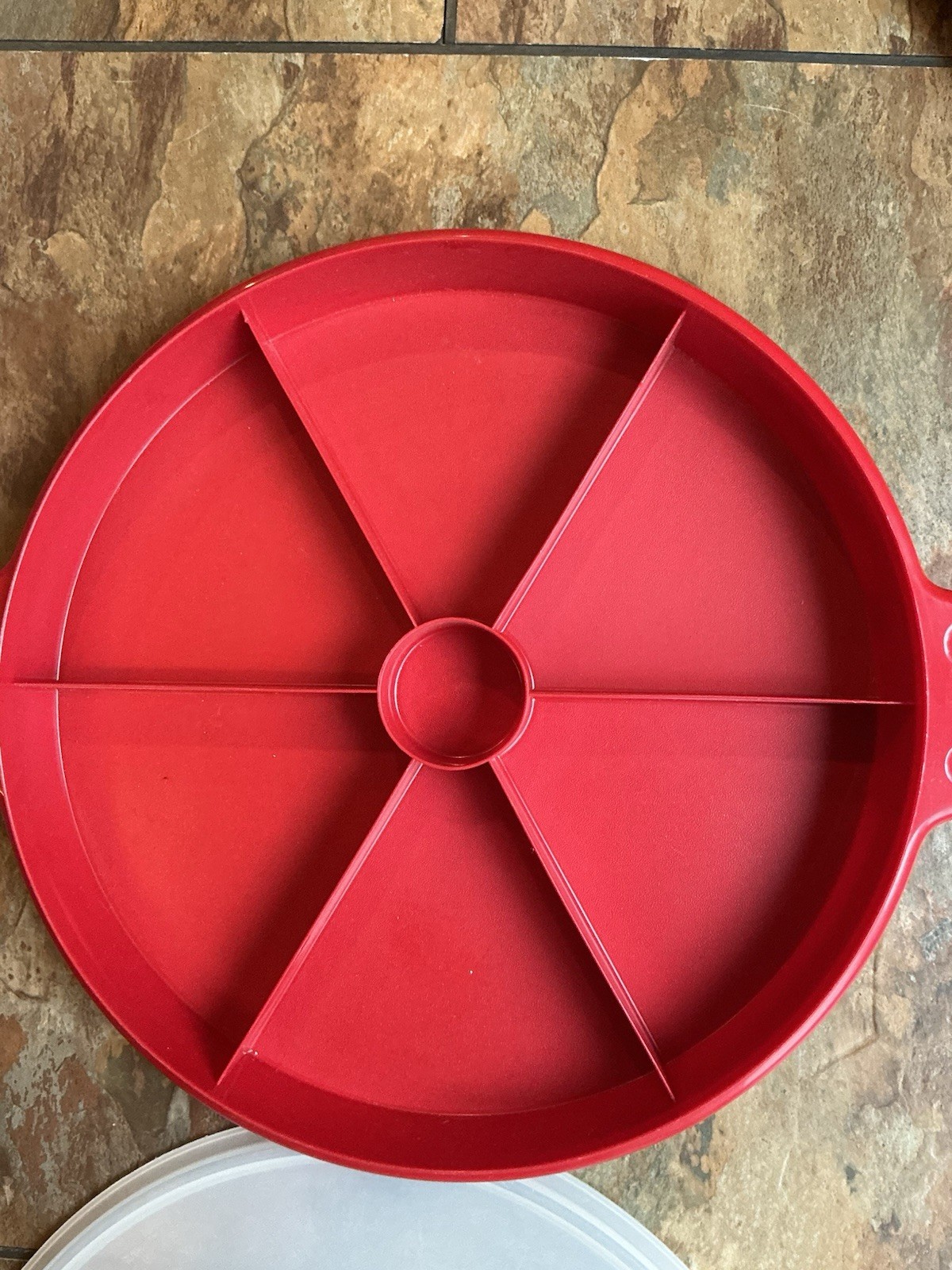 Tupperware Seal 2241 Round Divided Storage Container 3.5L Snap Lid 2pc Red
