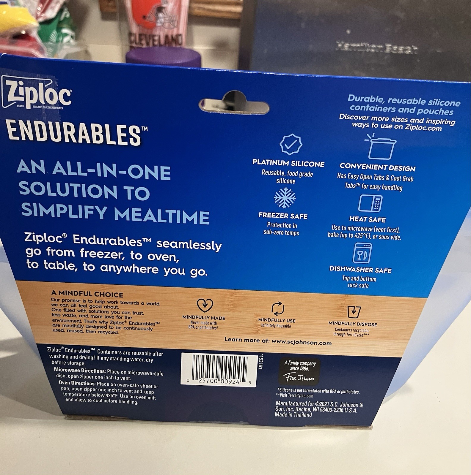 Ziplock Endurables Medium Container Reusable 32oz Freezer Oven Table Silicone