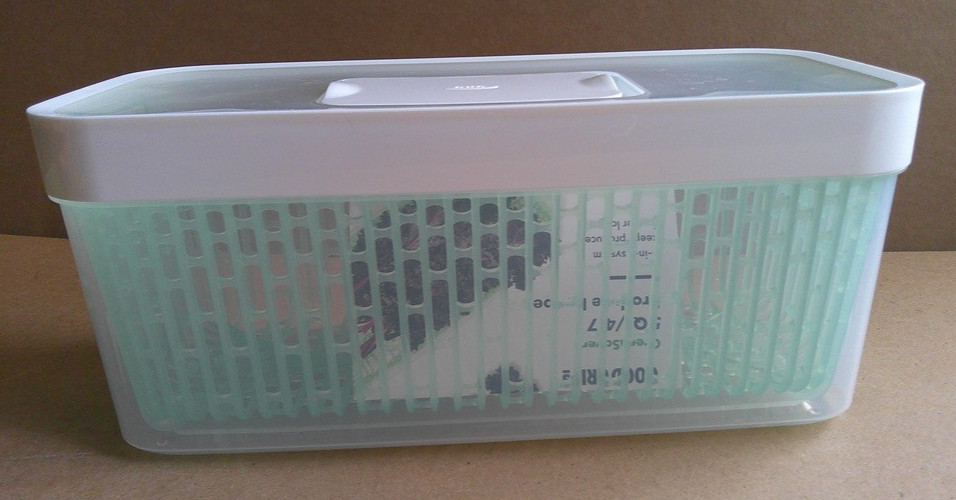 OXO Good Grips GreenSaver 5-quart Produce Keeper Large White
