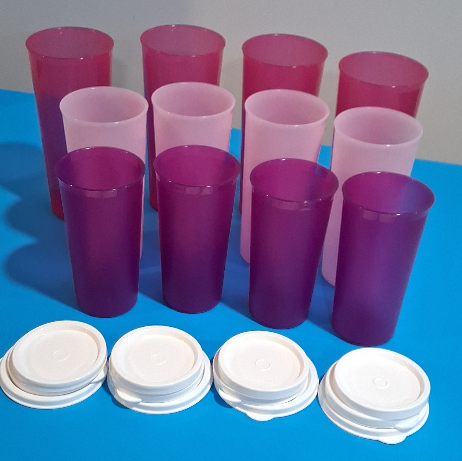 Tupperware 15 oz Stackable Tumblers Pink/Purple w/ White Snap Lids Set of 12