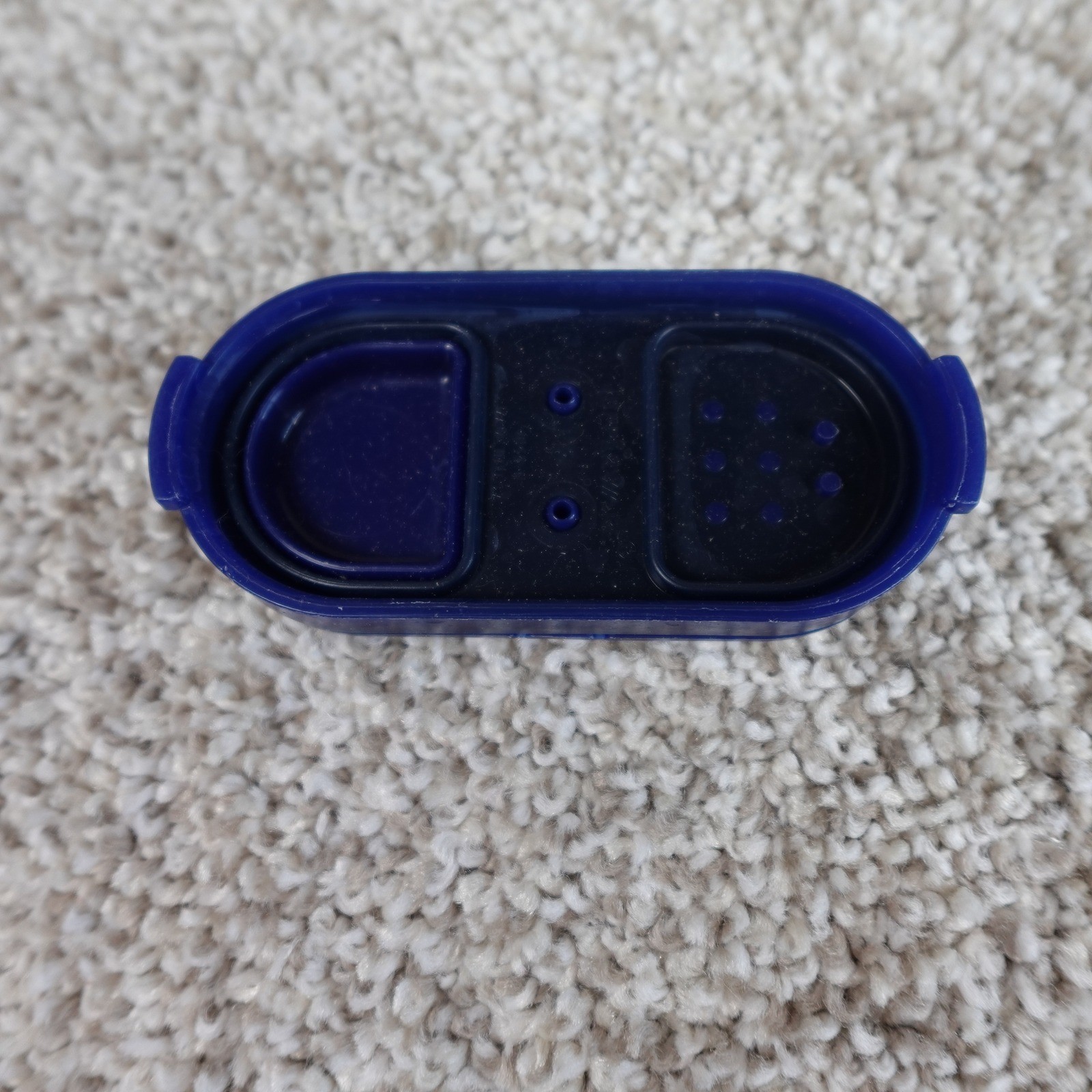 Tupperware Navy Blue Oval Spice Shaker Replacement Lid Flip Top Seal Dual Sided