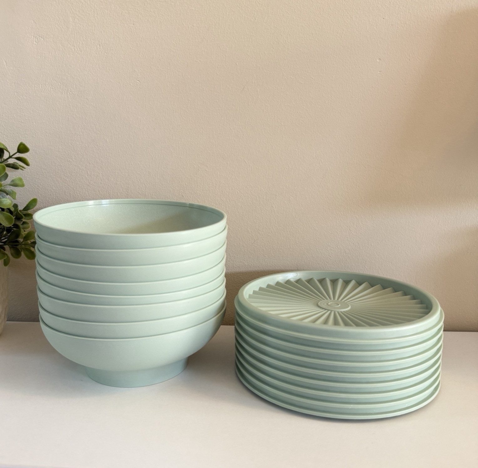 Vintage Tupperware Servalier 890 Bowl Set Seafoam Green w Lids 8 Piece Storage U
