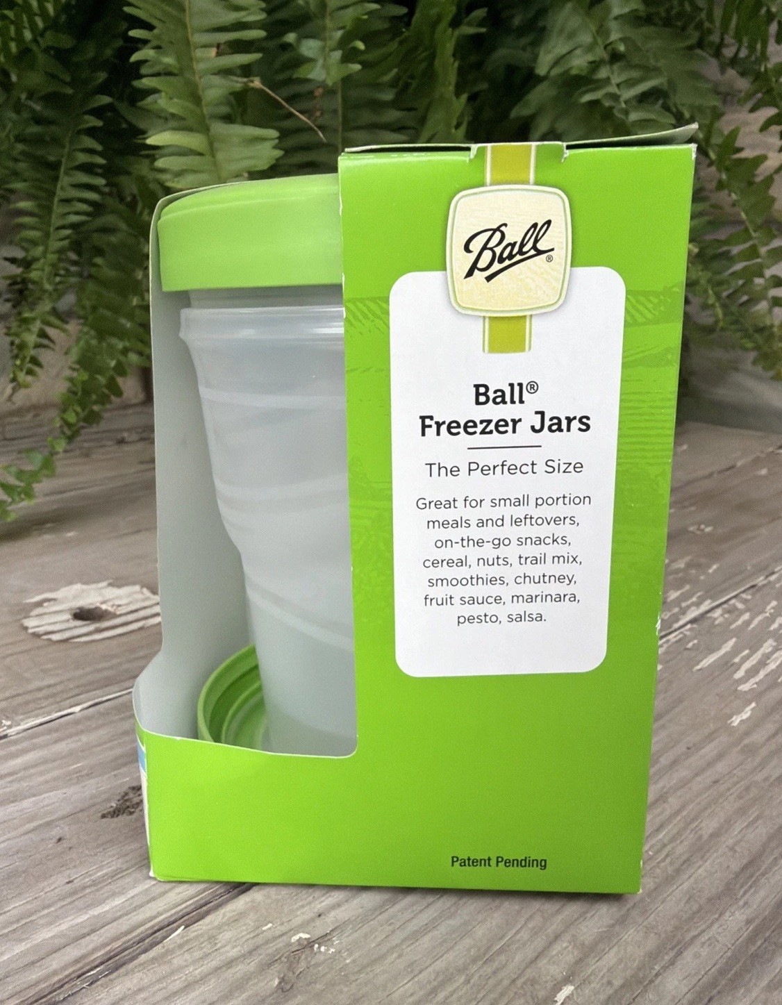 Ball Plastic 16 oz Freezer Jars Leakproof Lids 2 Count Storage Container Food