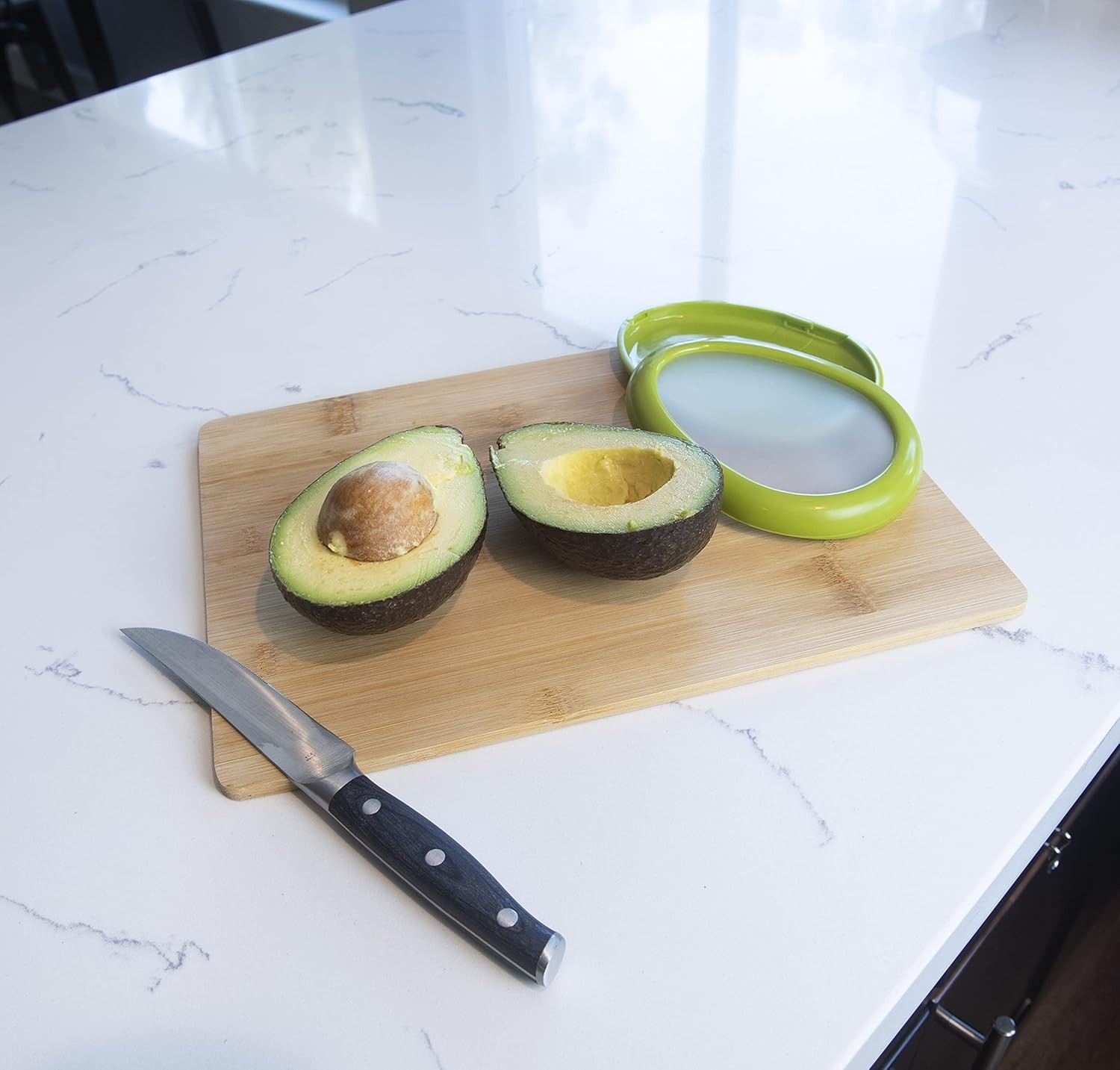 Fresh Stretch Pod Avocado Storage Container, Silicone Food Saver, Keeps Lefto…