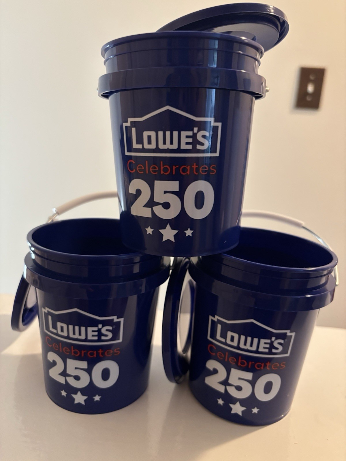 3 Pack Lowe’s 250 Americana Blue Mini bucket With Lid HTF