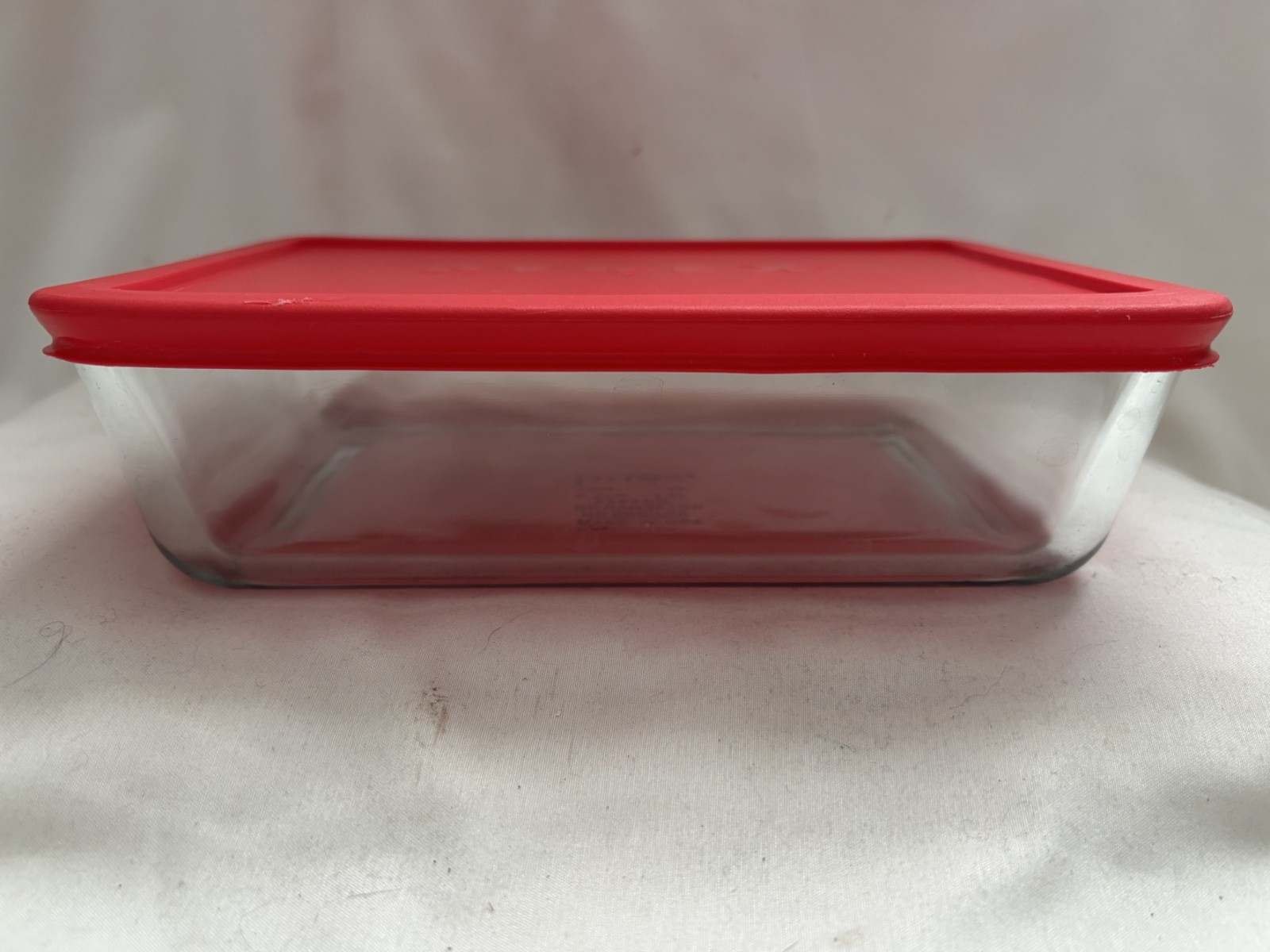 Pyrex 7211 6-Cup Rectangle Glass Storage Dish w/lid 7211-PC 6-Cup Cadet RED