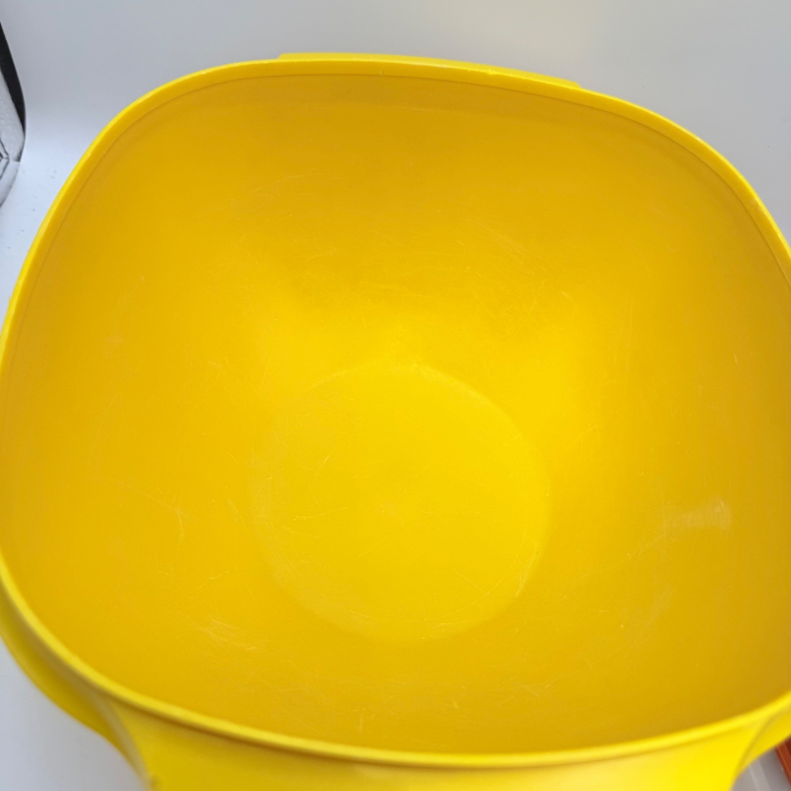 Vintage Tupperware Servalier Nesting Bowl Set 3 Lids Yellow Orange Green France