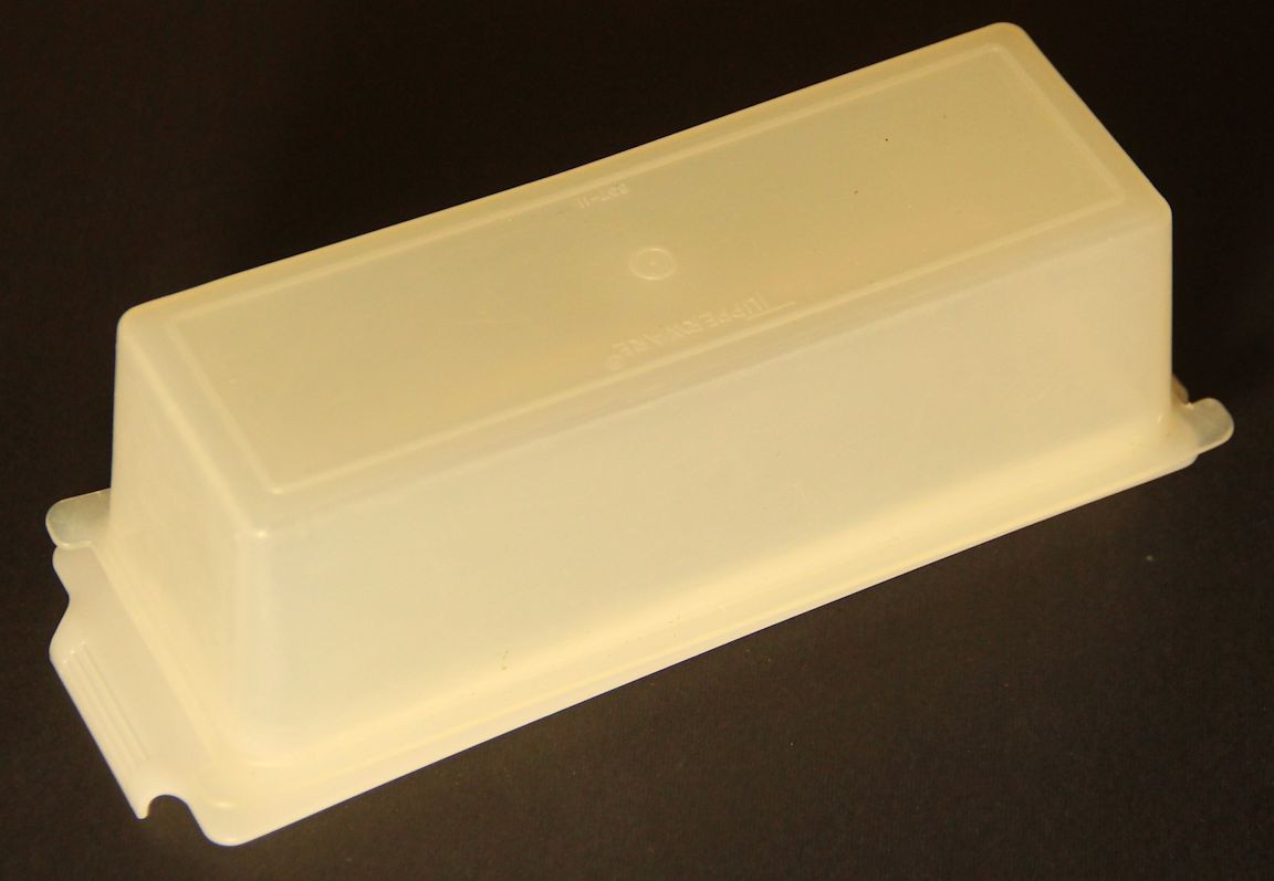 Vtg Tupperware Sheer 1/4-Pound (1 Stick) Butter Dish and Lid (636-12 / 637-11)