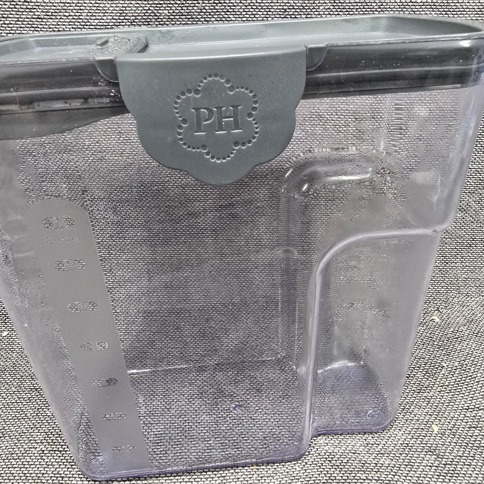 Princess House Specialty Pantry 14-Cup Airtight Cereal Storage Container – Gray