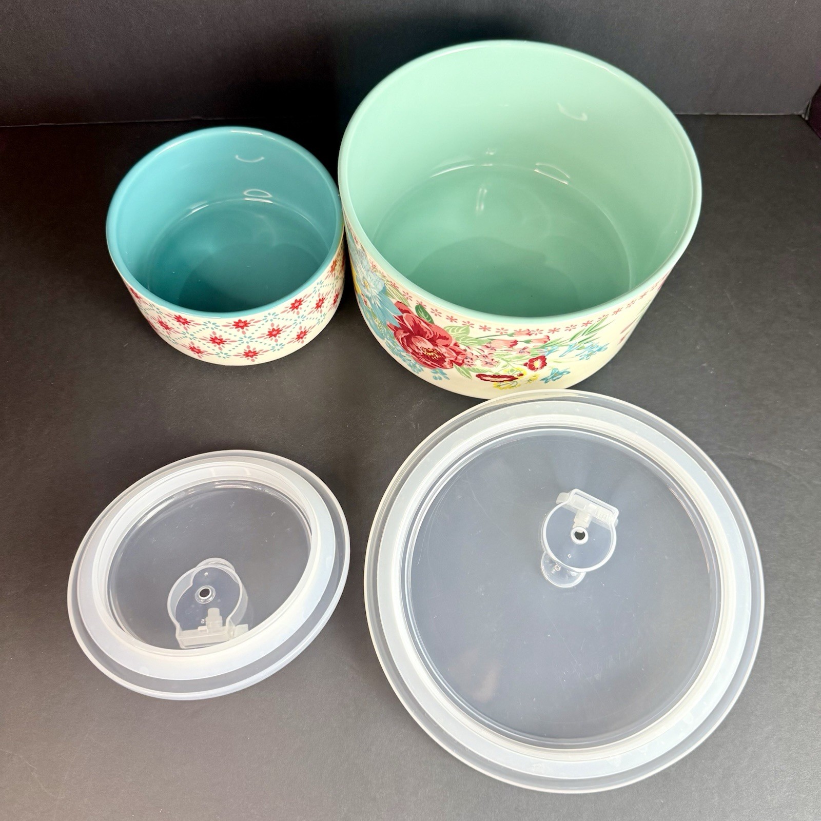 2 Pioneer Woman Stonebare 7/5” Dia Food Storage Container w/Lid BRILLIANT BLOOMS