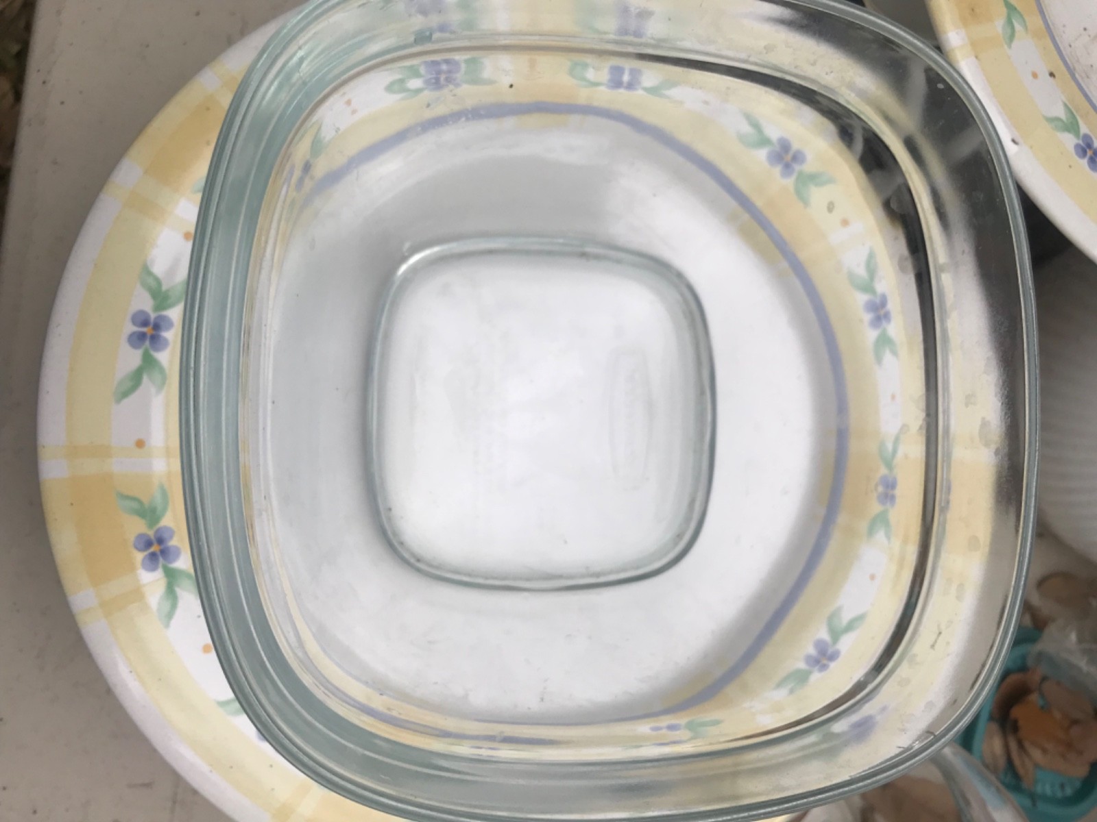 2 Large 5.5 Cup Rubbermaid GLASS Food Storage Container Square Bowls No Lids