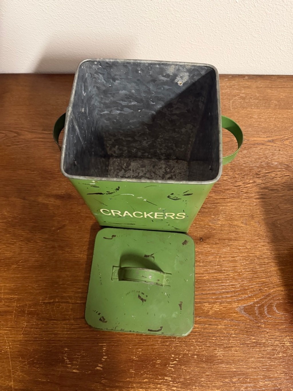 Rustic Metal Crackers Tin Canister w/ Lid Green Farmhouse Kitchen Storage Two’s