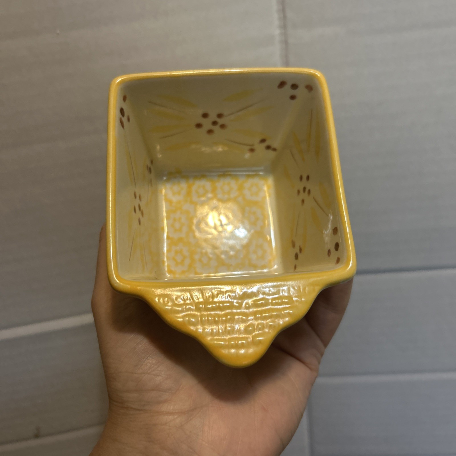 Temptations Old World Storage Containers WITHOUT Lid Lot of 2 10 Oz Ramekins