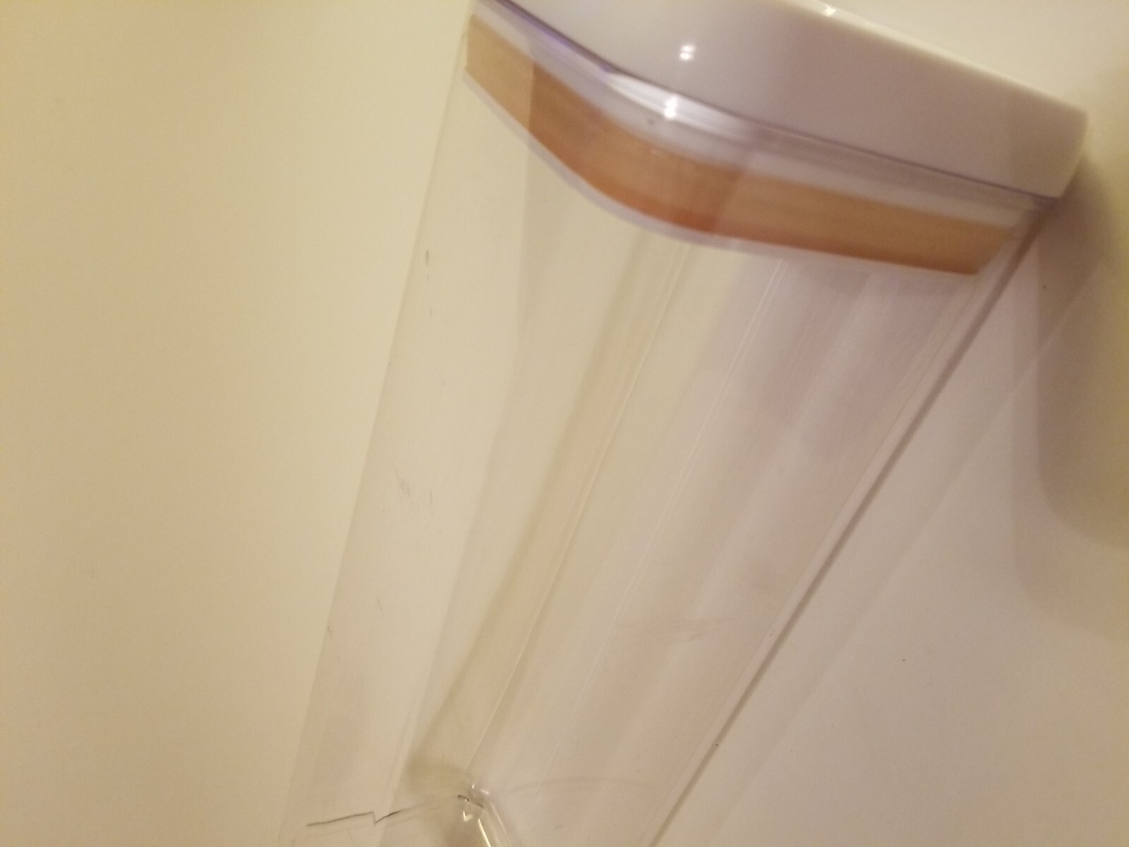 Clear Long Pasta Spaghetti Storage Container Felli Flip-Tite 64 oz w/White Lid