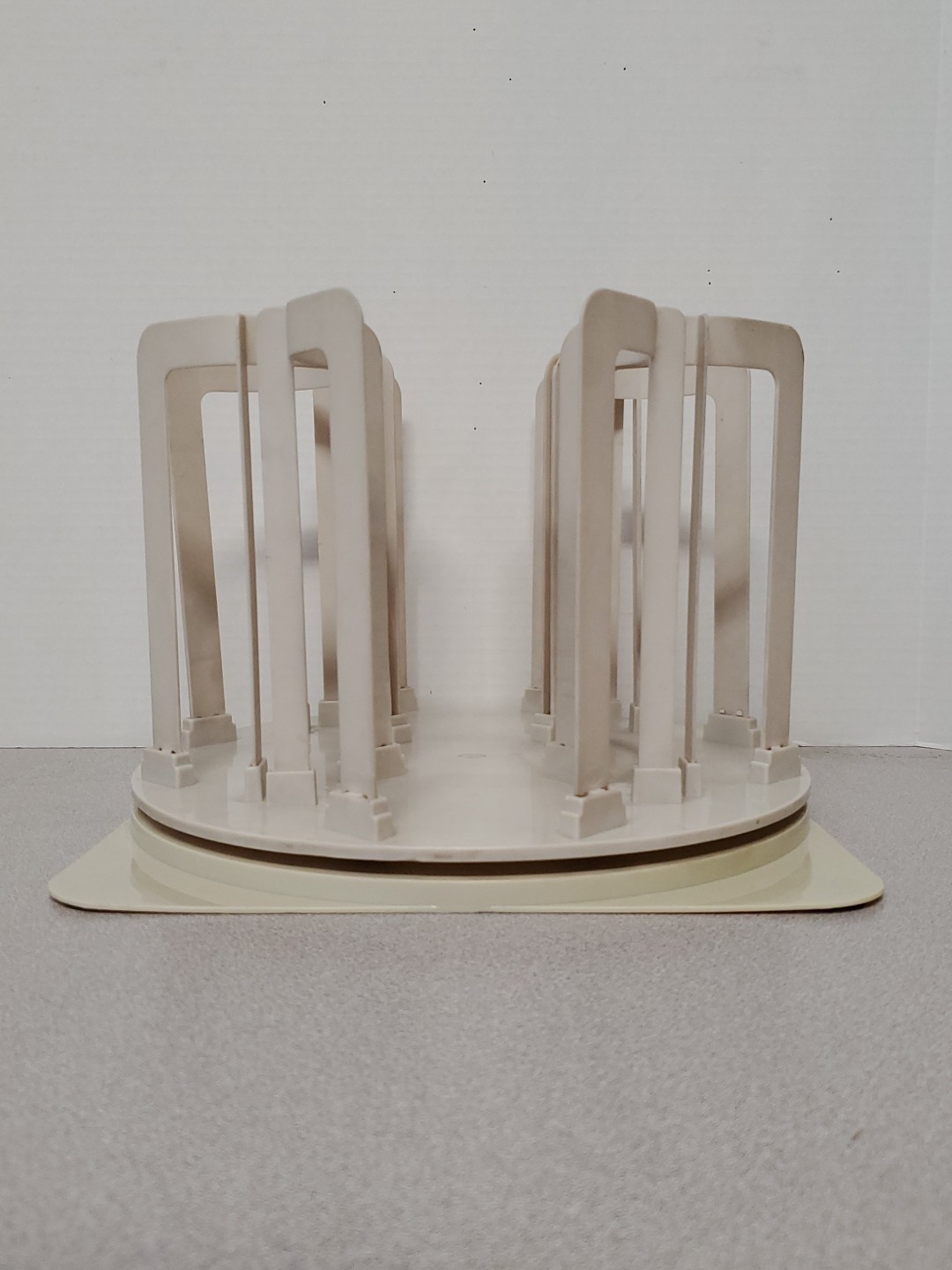 Spin’N’Store Revolving Carosel Lazy Susan for Food Storage Container System
