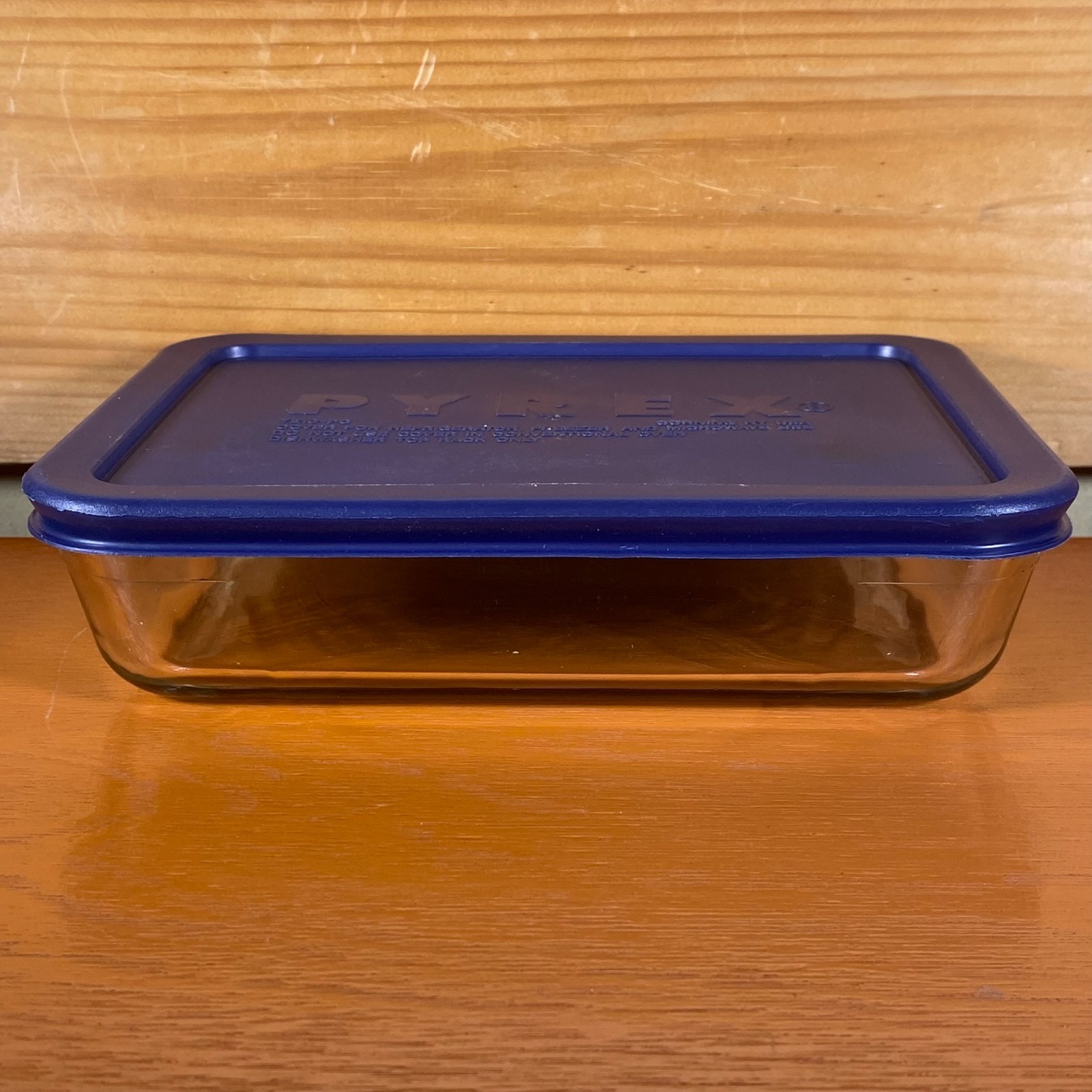 Pyrex 7210-H Rectangle Clear Glass 3-Cup Storage Dish With Green Lid