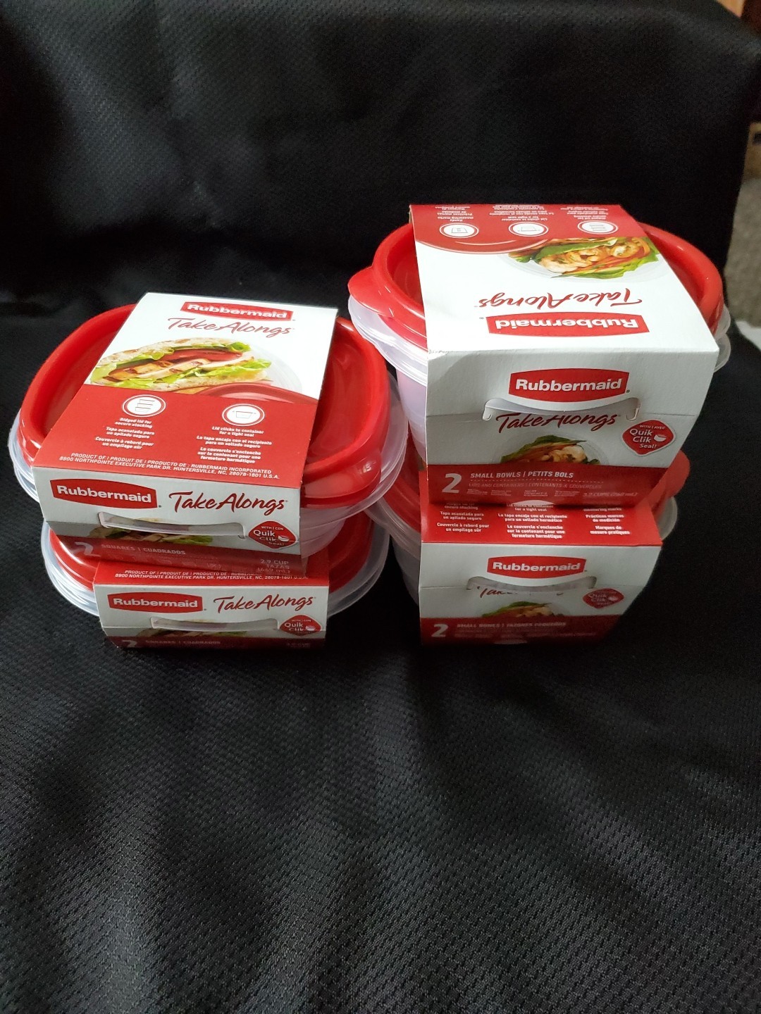 Rubbermaid TakeAlongs 4 Round 3.2 Cup and 4 Square 2.9 Cup Red Lids