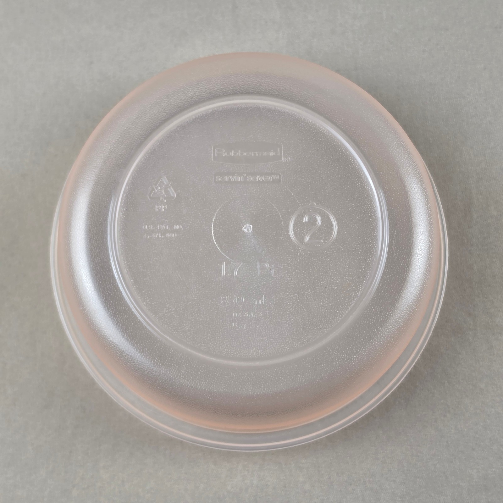 Vtg RARE Rubbermaid Light Pink Servin Saver #2 Round Storage Container 1.7 Pt