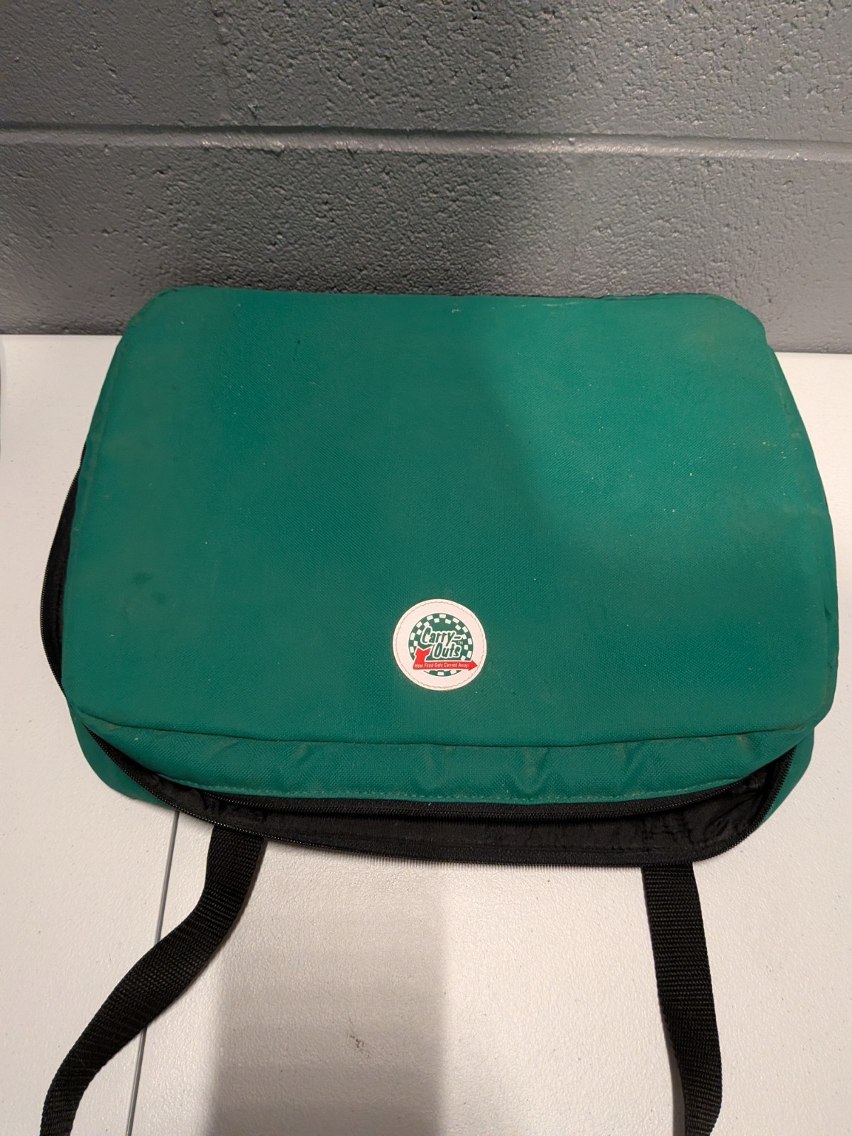 Carry-Outs Insulated Carrying Tote For Casserole Dish 12 X 16 Inch Used