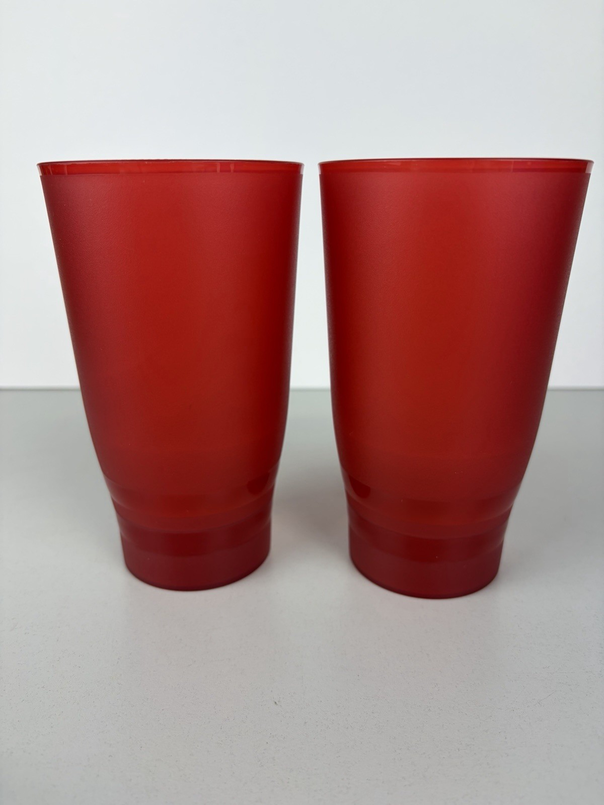 4 Ziploc TableTops 18 oz Cups w/ Spill-Proof Lids Drink Spout Straw Holder
