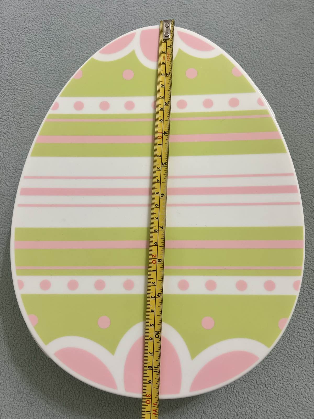 Large Multicolor Egg Snackle Box W/ Lid & 5 Compartments Funny Food Easter Candy