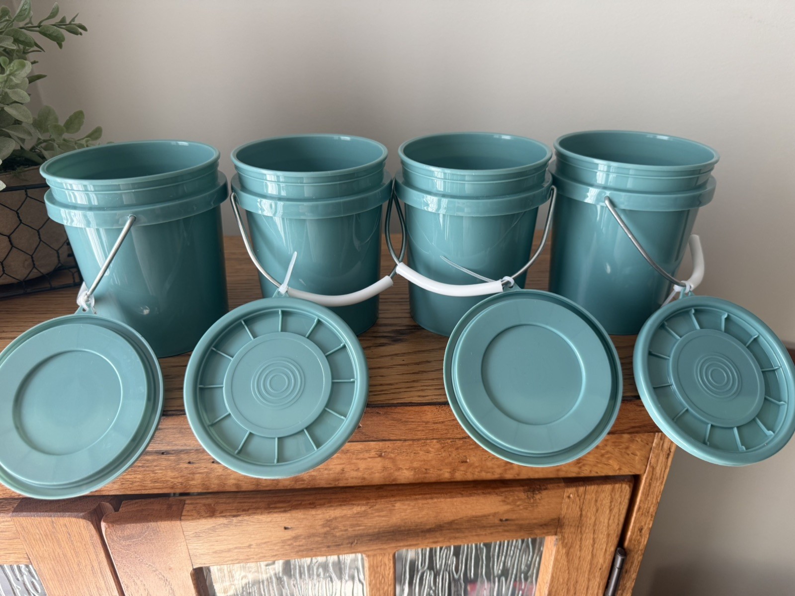 Lowes Graphic removed Lowe’s Teal 0.42 Qt Mini Buckets w/ Lids Set of 4 NEW