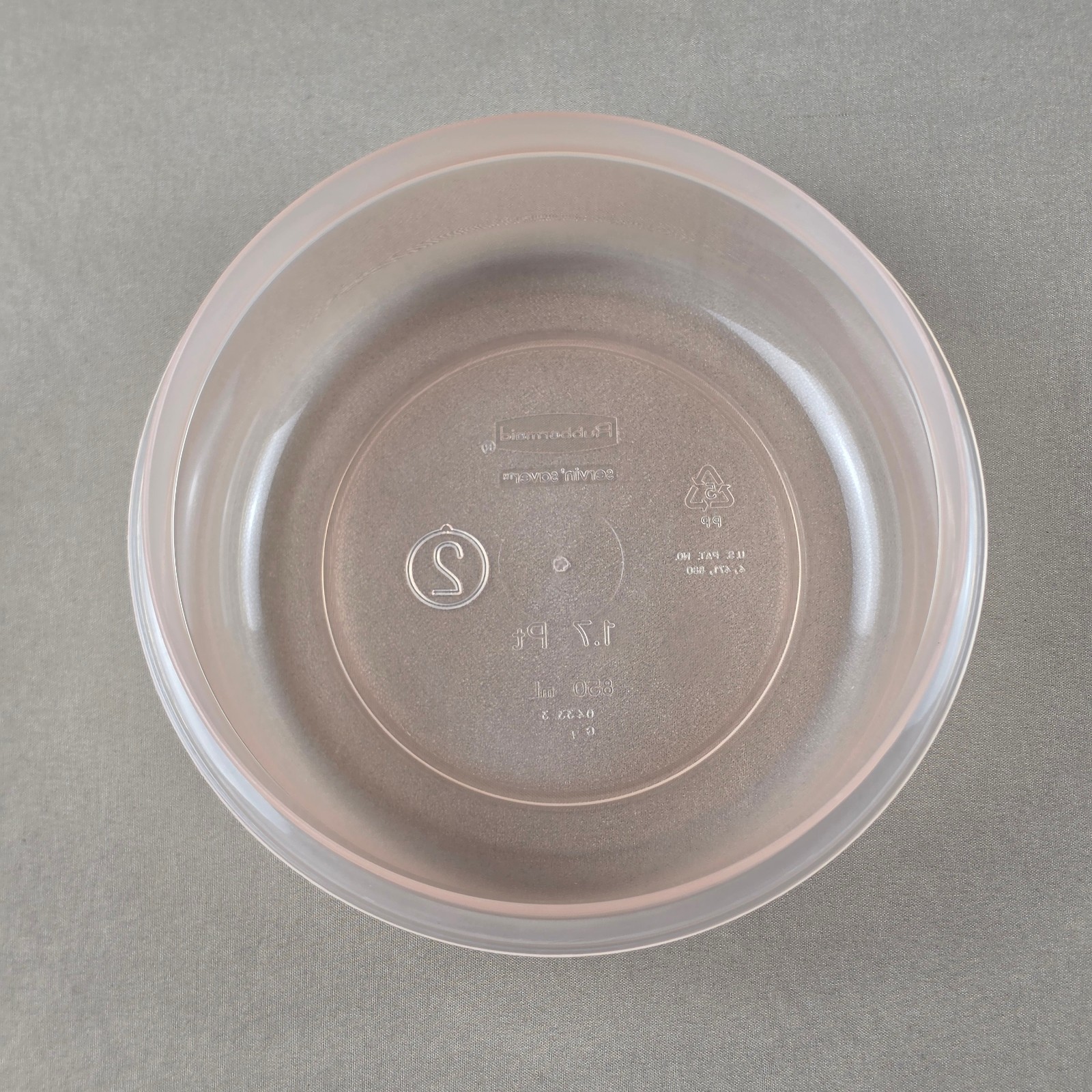 Vtg RARE Rubbermaid Light Pink Servin Saver #2 Round Storage Container 1.7 Pt