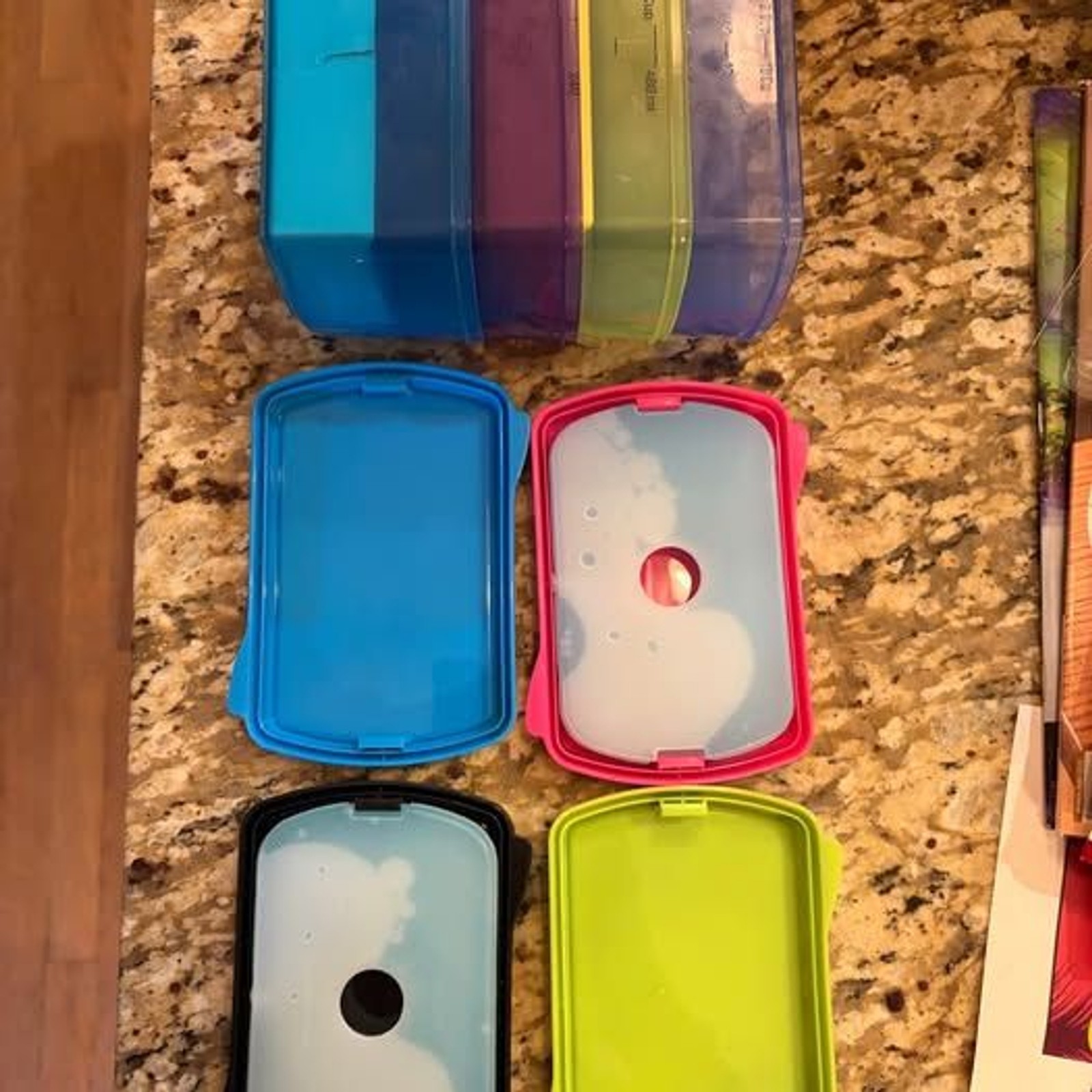 New Fit-Fresh 10 piece set BPA Free. Smart portion containers with lids.
