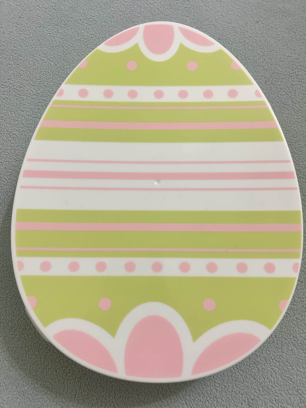 Large Multicolor Egg Snackle Box W/ Lid & 5 Compartments Funny Food Easter Candy