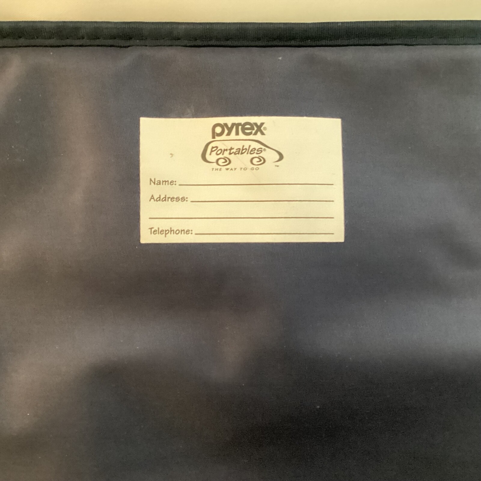 Pyrex Portables “The Way to Go” insulated carrying case w/ handles Teal