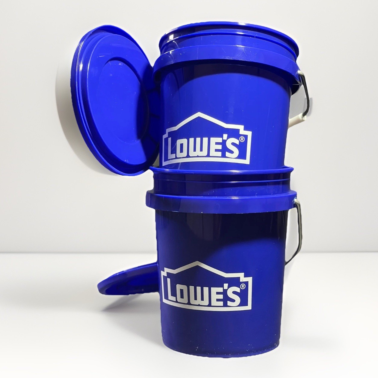 Lowe’s Mini Bucket 2-Pack w/ Lid 0.42 Qt BPA-Free Storage Pails