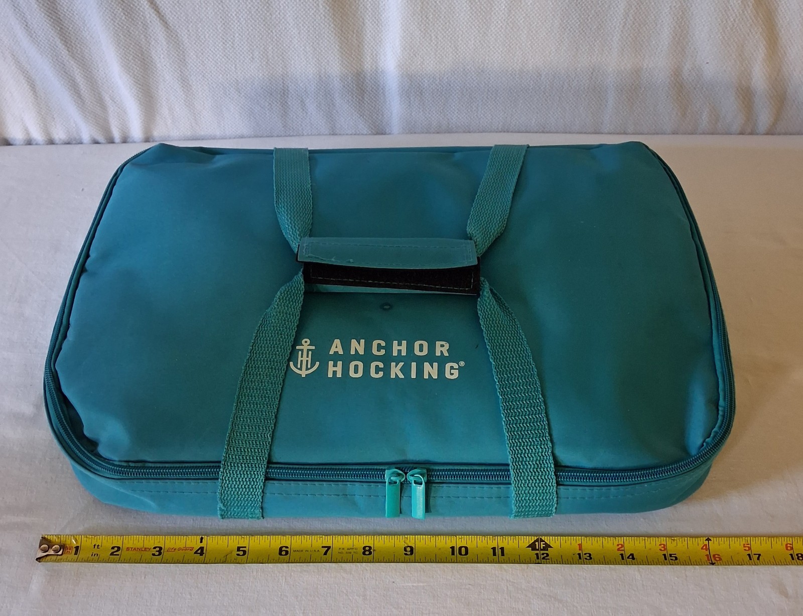 Anchor Hocking Casserole Dish Insulated Travel Tote Teal Blue w/Temp’Assure Pack