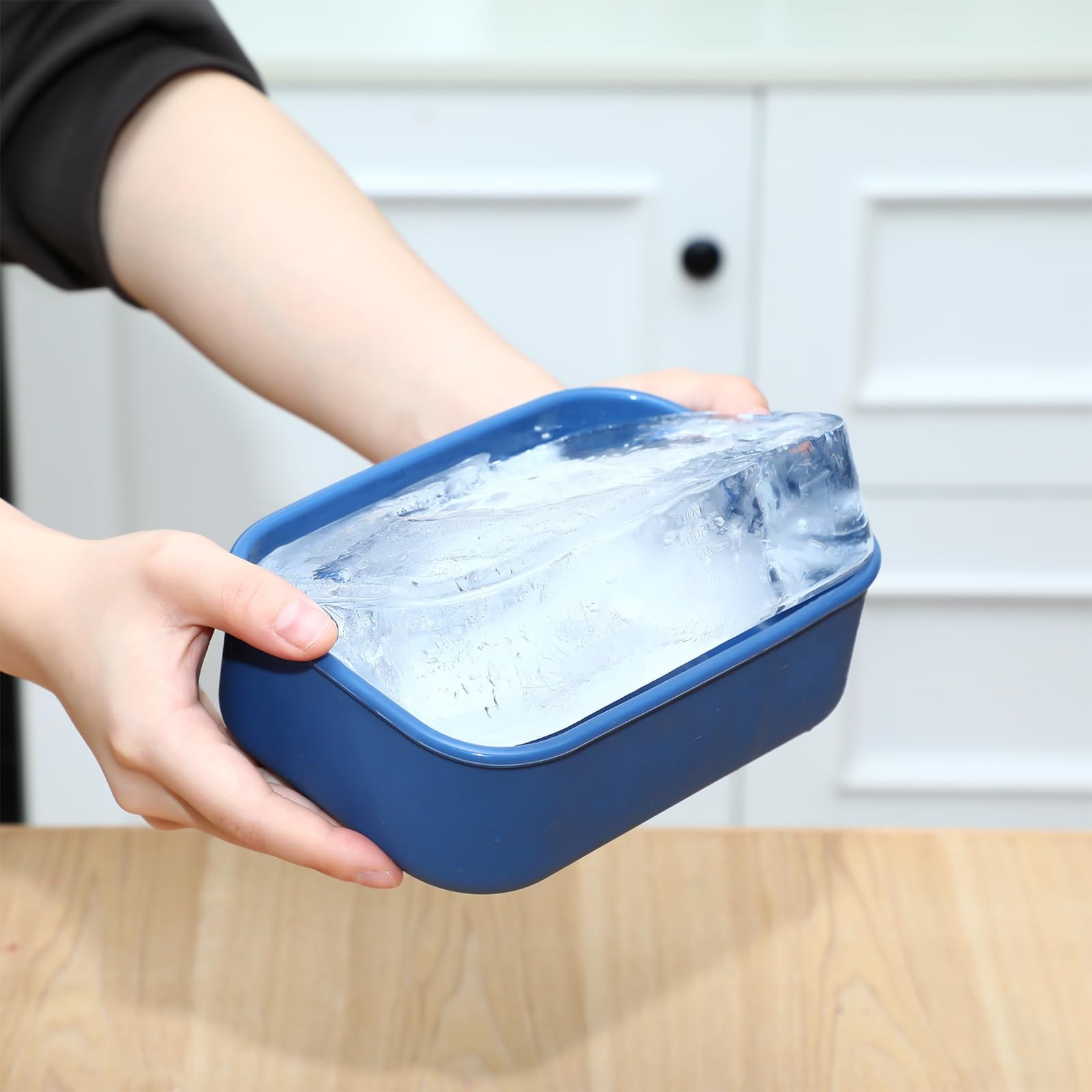 Nuogo 8 Pcs 2 Cup Silicone Freezer Trays with Lid Silicone Soup Freezer Molds…