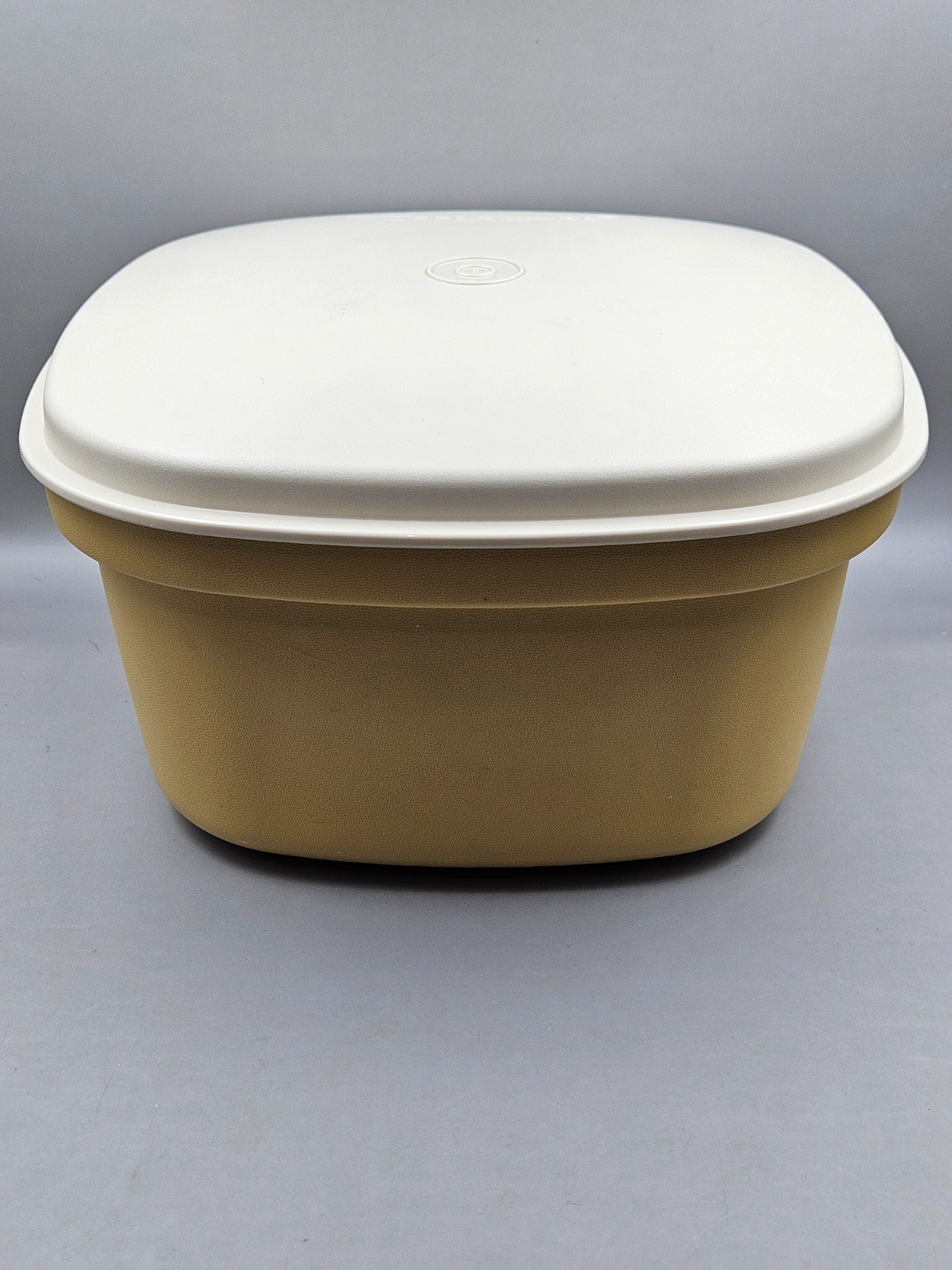 Vintage Tupperware 3 qt. Steam N Store Steamer #888-10 Harvest Gold 3 Piece Set