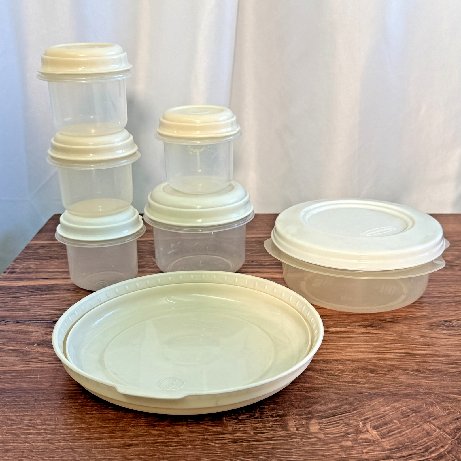 Vintage Rubbermaid Servin Saver Replacement Lot Lids Containers Almond White