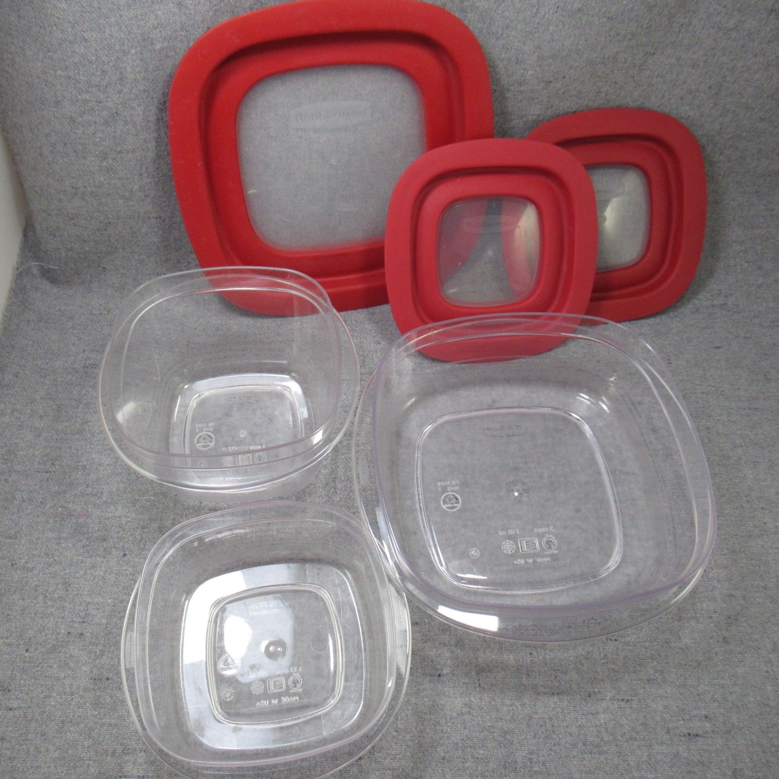 3 Rubbermaid Premier Storage Square Container 3, 2, 1.25 C Stripes Red Lids Lot