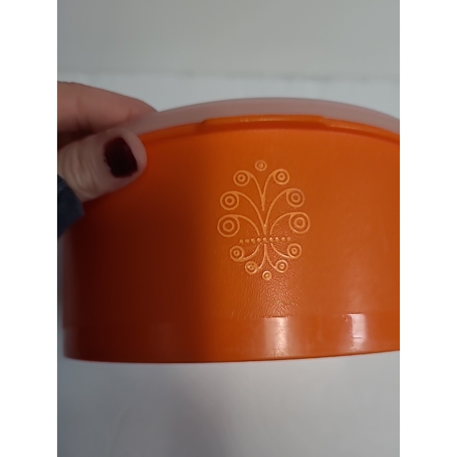 Tupperware Servalier Orange Canister with Sealing Lid Vintage 3″ tall