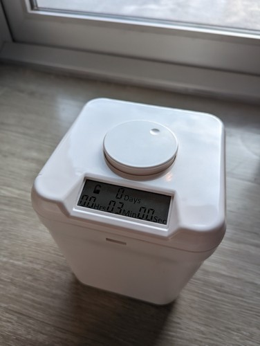 Kitchen Safe: Time Locking Container White Lid + White Base – 5.5″ Cube (Medium)